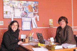Juliana Ceccatto e Catia Jede, diretora da CEI Colmeias